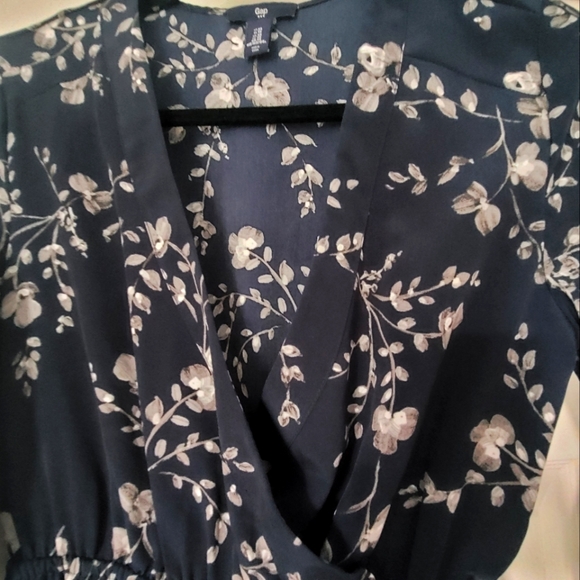 Long Sleeve Dress - Picture 5 of 5